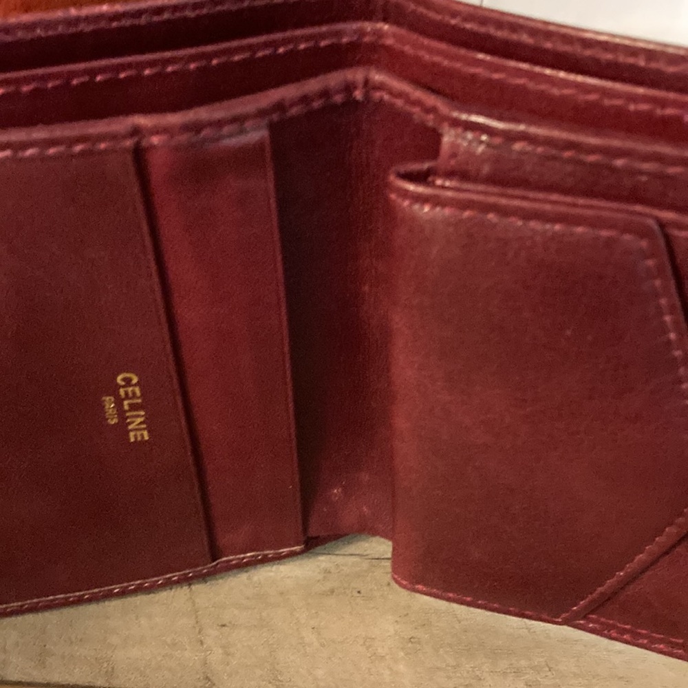 Authentic CELINE Vintage Burgundy Leather Bifold - Picture 5 of 11